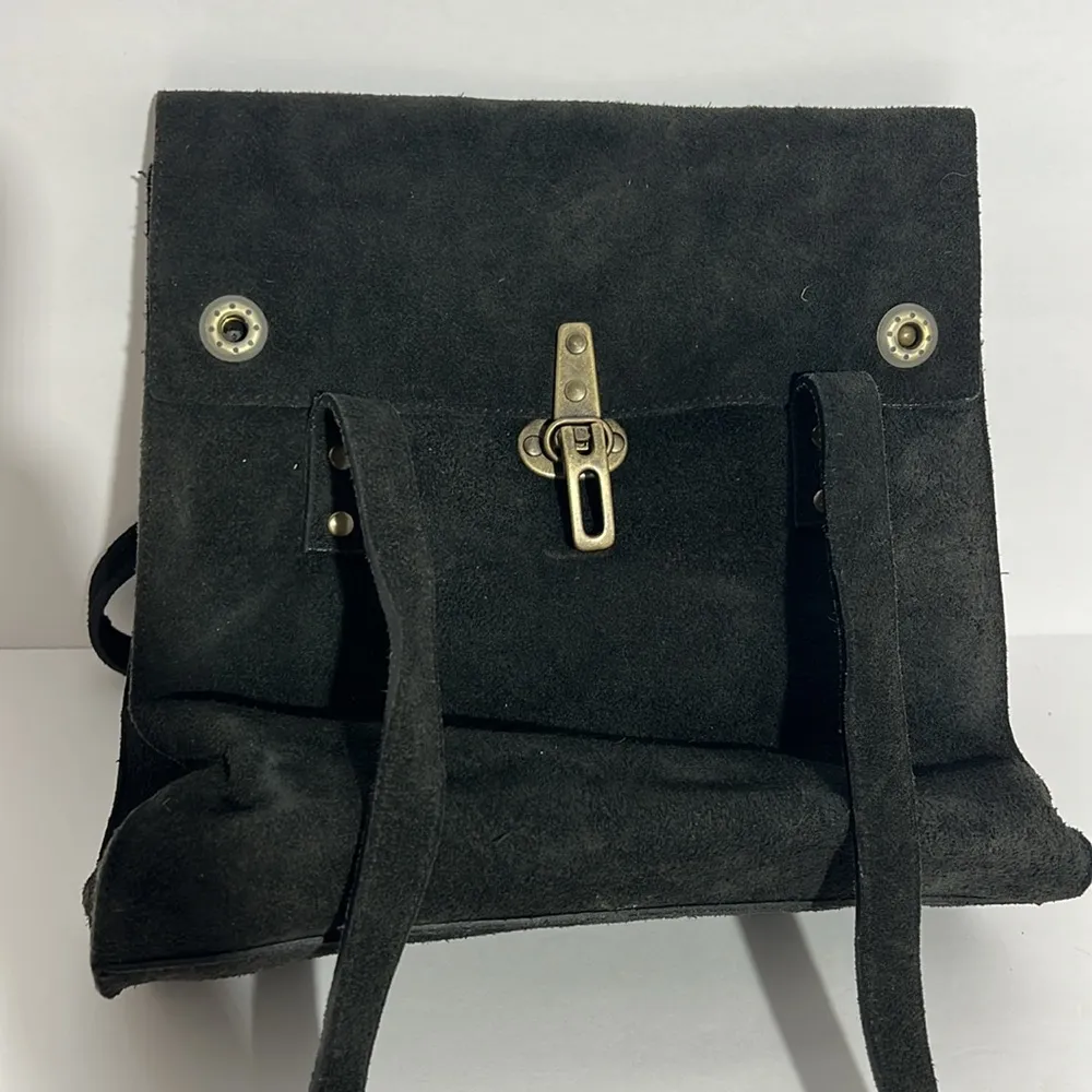 Franchi Black Suede Buckle Front Square Flap Double Handle Shoulder Bag - Image 2