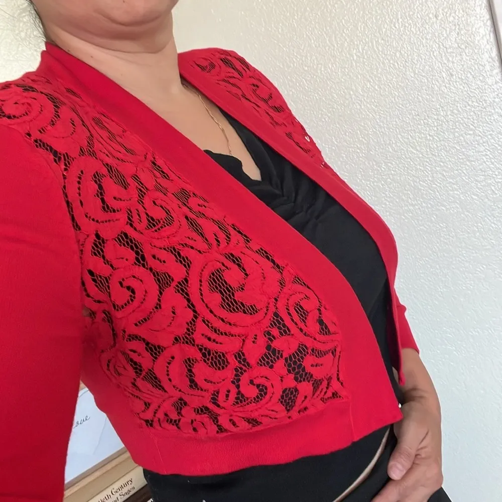 Covington Women's Lace-Accent Red Cardigan - Image 7