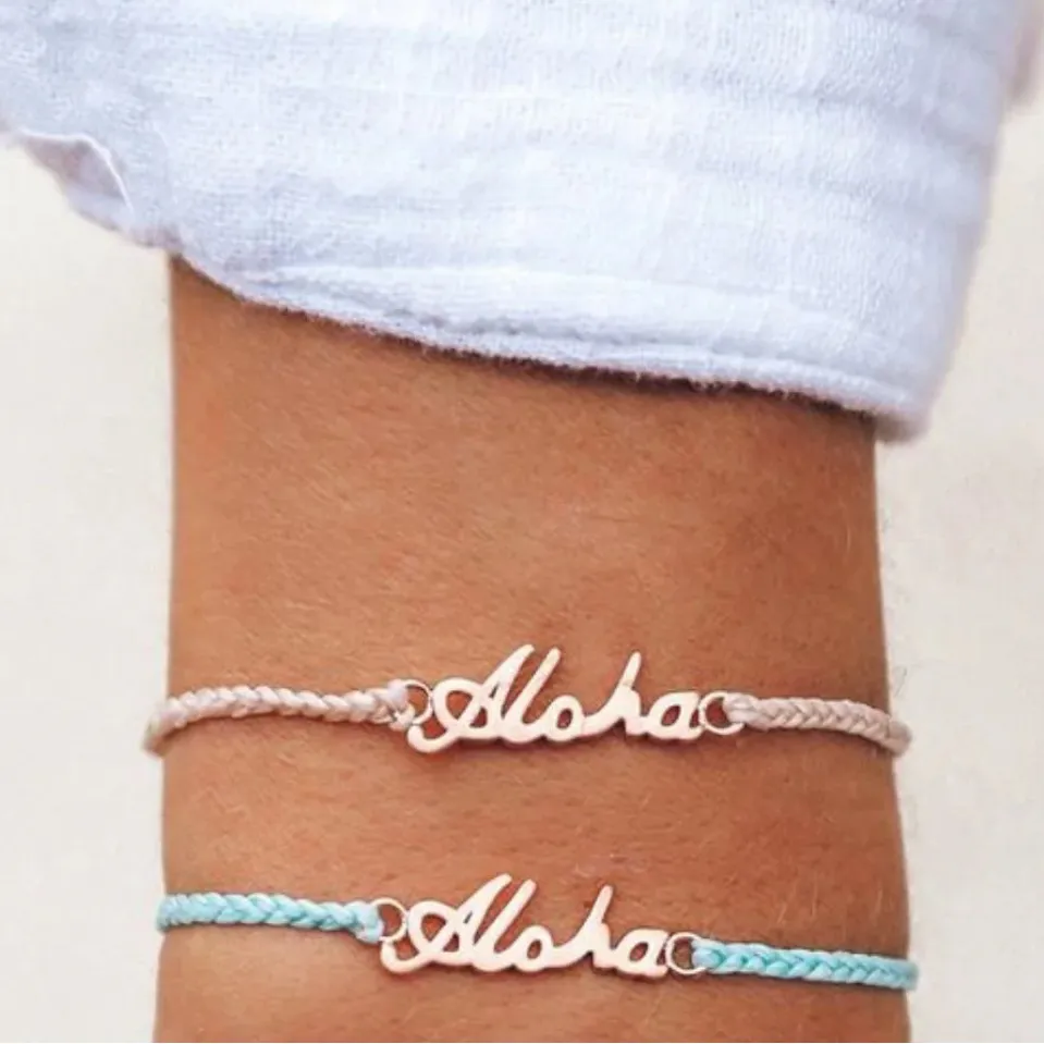 ALOHA SCRIPT CHARM BRACELET | PURA‎ VIDA - Image 2