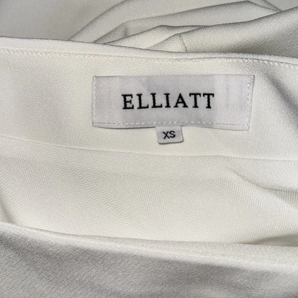 NWOT Elliatt Xara One-Shoulder Asymmetric Crepe white Cocktail Dress sz XS - Image 4