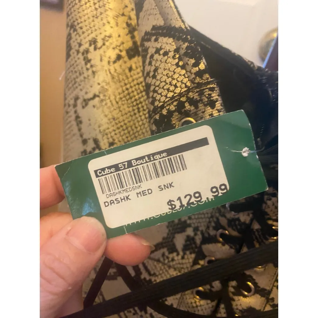 Women's Cube 57 Boutique Snake Print dress Dress M Gold Size M - Image 2