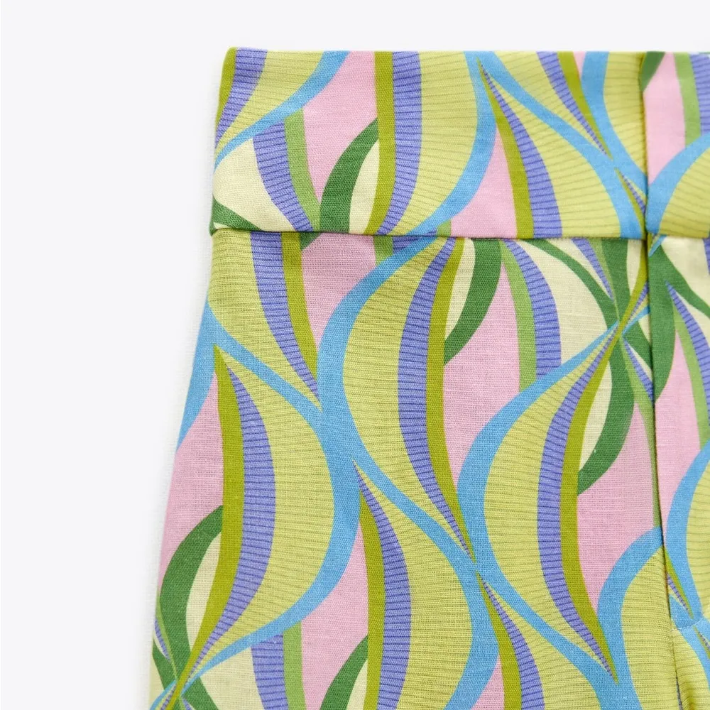 ZARA Retro Printed Linen Blend Flared Trousers - Image 4