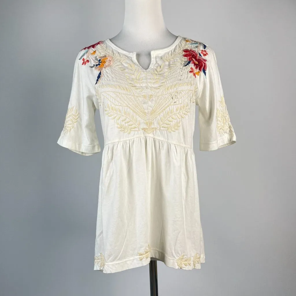 NWOT Johnny Was Embroidered Floral Short Sleeves Tee T-Shirt Size S Cream - Image 2