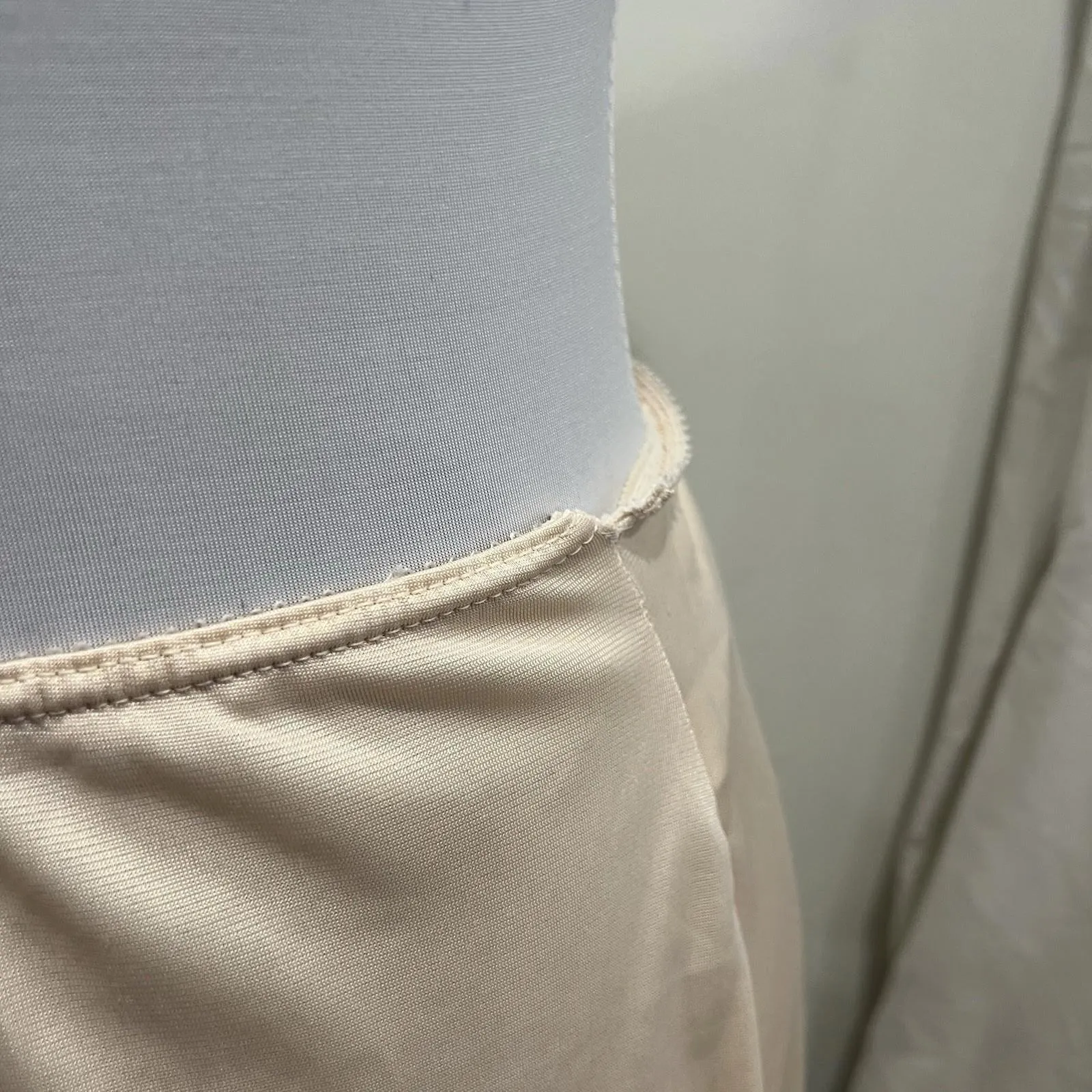 Vintage Silky Champagne half slip skirt elegant romantic a line midi lingerie Pink Size M - Image 2