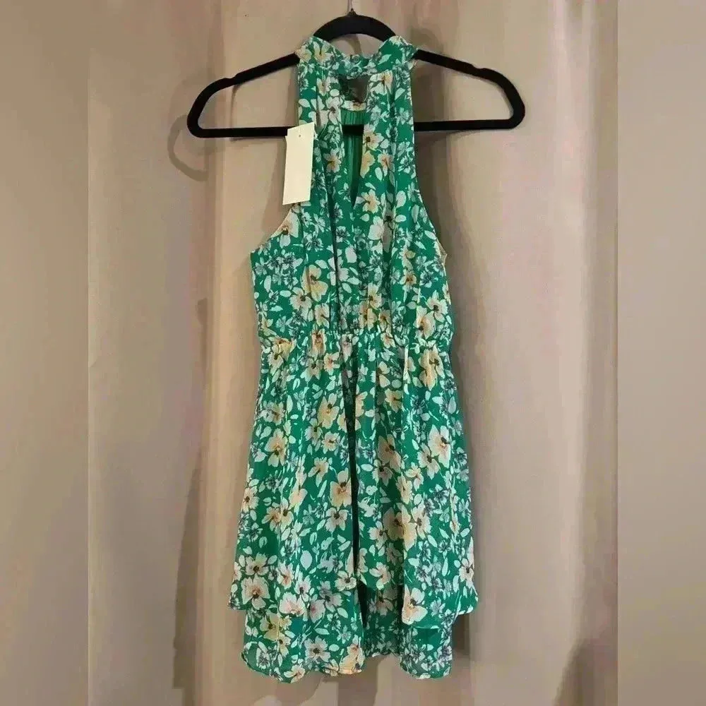 Women’s NWT Green Sienna Sky Dress - Image 2