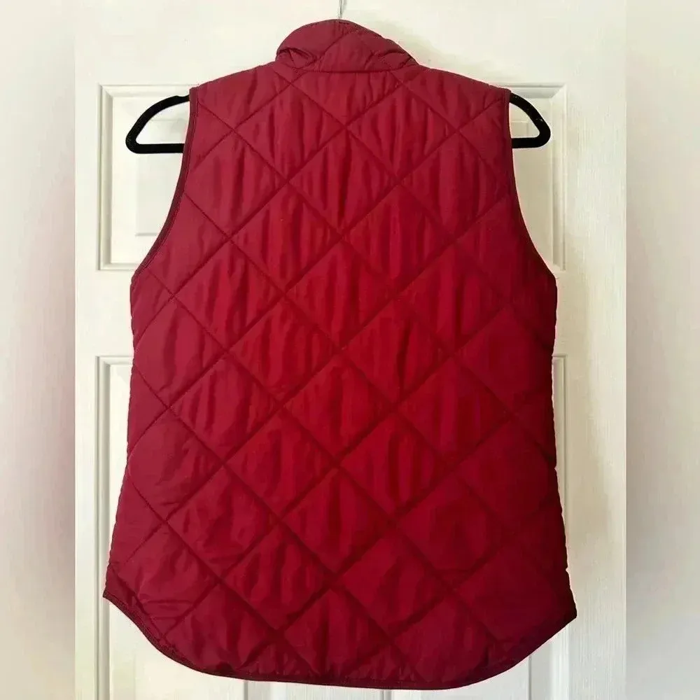 J. Crew mercantile puffer vest burgundy with gold zipper, women size XS, warm - Image 2