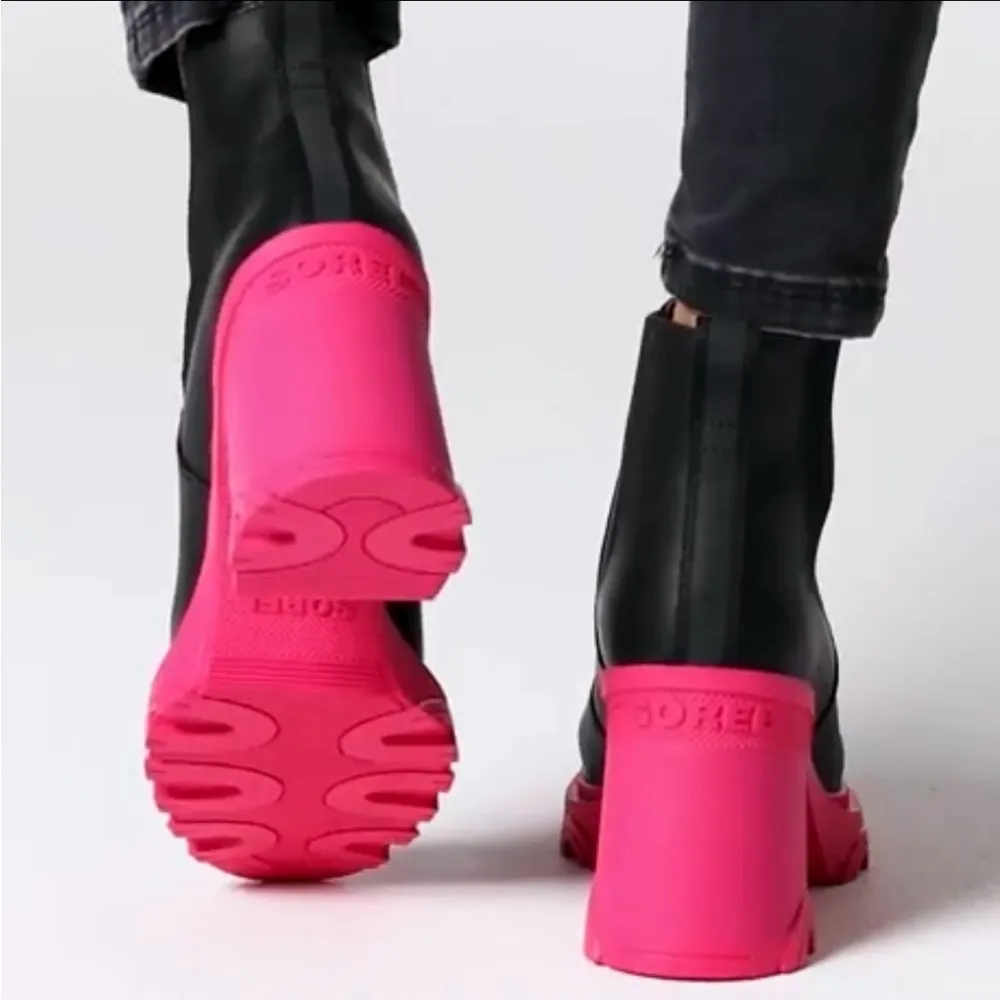 NWOT, Sorel Brex Heel Chelsea Boots, Cactus Pink  Sz 5.5 - Image 2