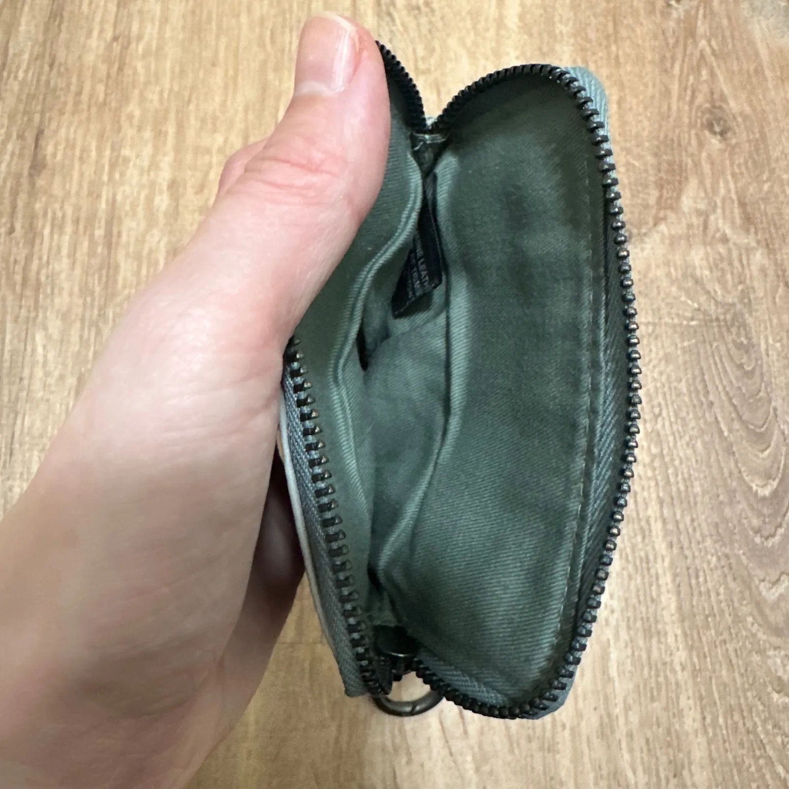 Light Blue Gray Leather Boho Pinhole Cut Card Holder Wallet Coin Pouch w/ Chain - Image 4