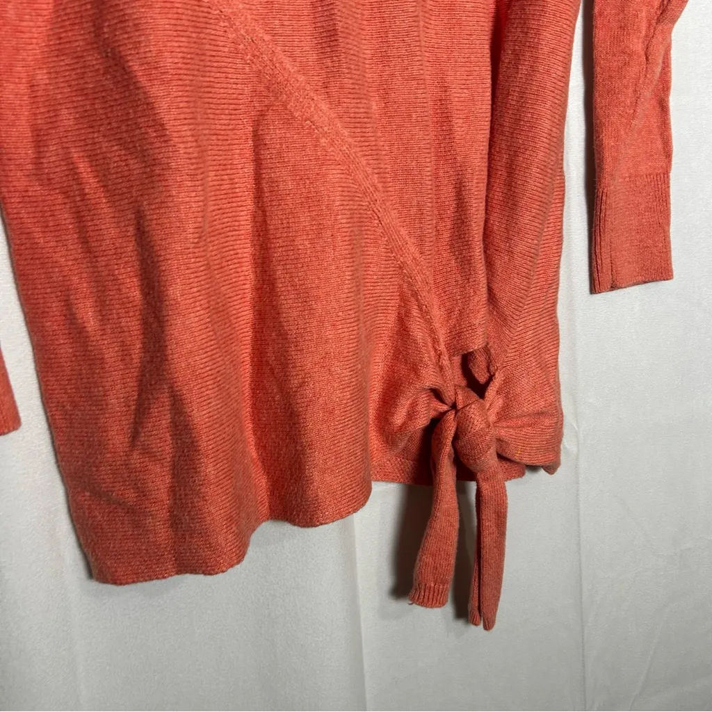 Loft Outlet Salmon Crewneck Knit Knot Bottom Blouse Top Shirt Size Small - Image 3
