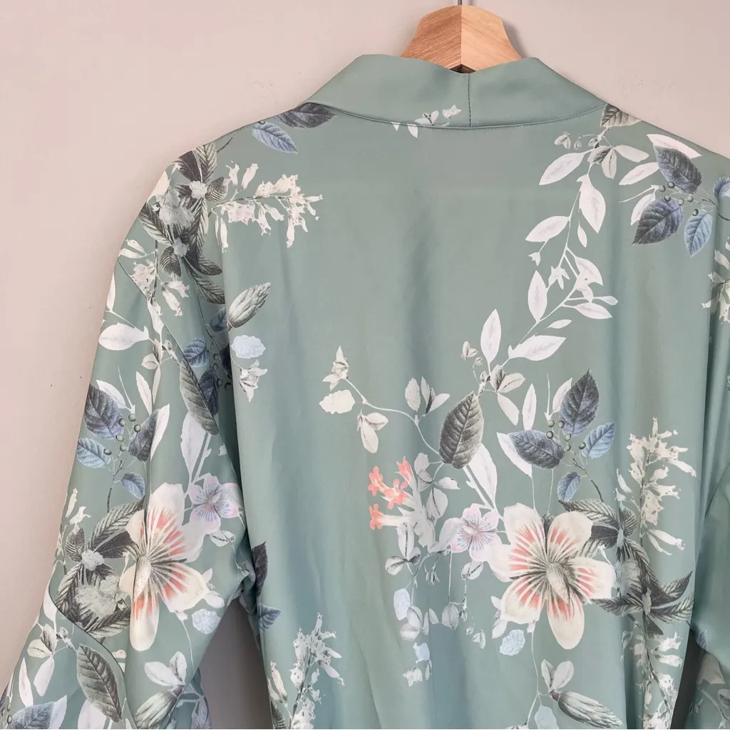Birdy Grey Sage Green Kenny Floral Satin Robe Size XS/S - Image 5