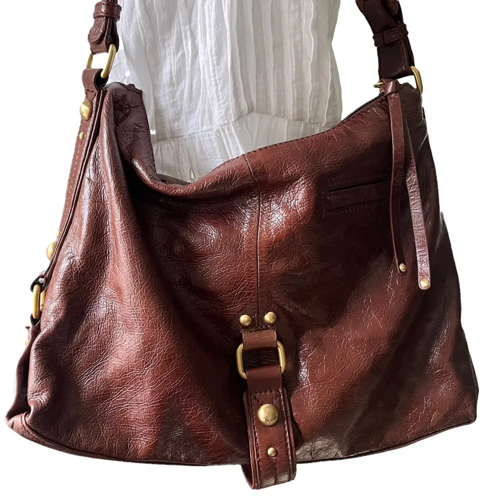 The Sak Leather Hobo Shoulder Bag - Image 4