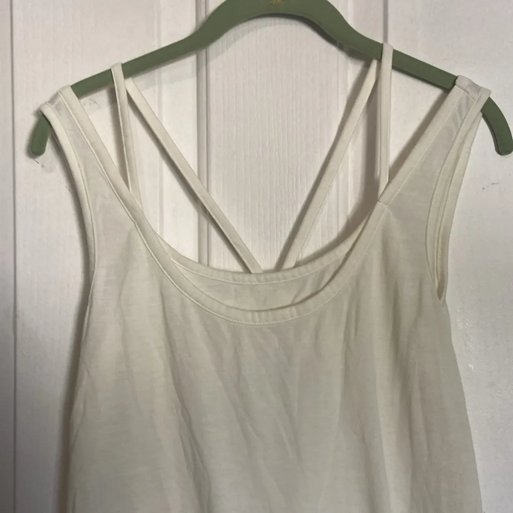 Bongo  strappy tank - Image 2