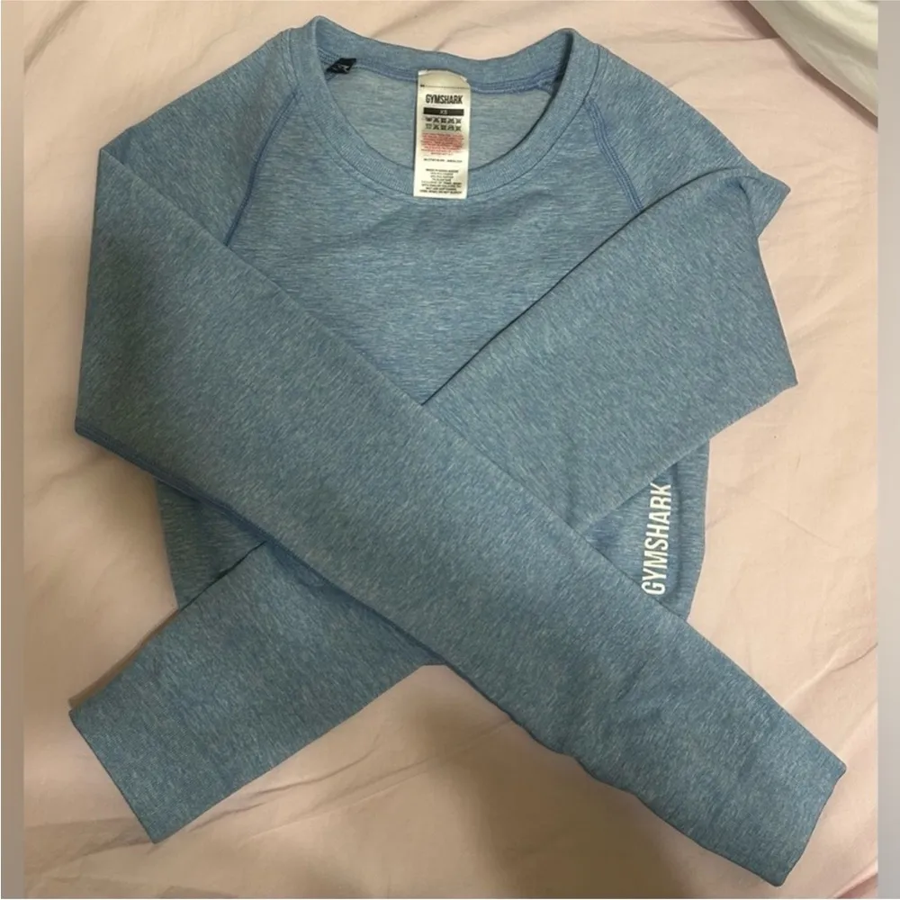 NWOT Gymshark Blue Adapt Marl Seamless Long Sleeve Crop Top XS - Image 3