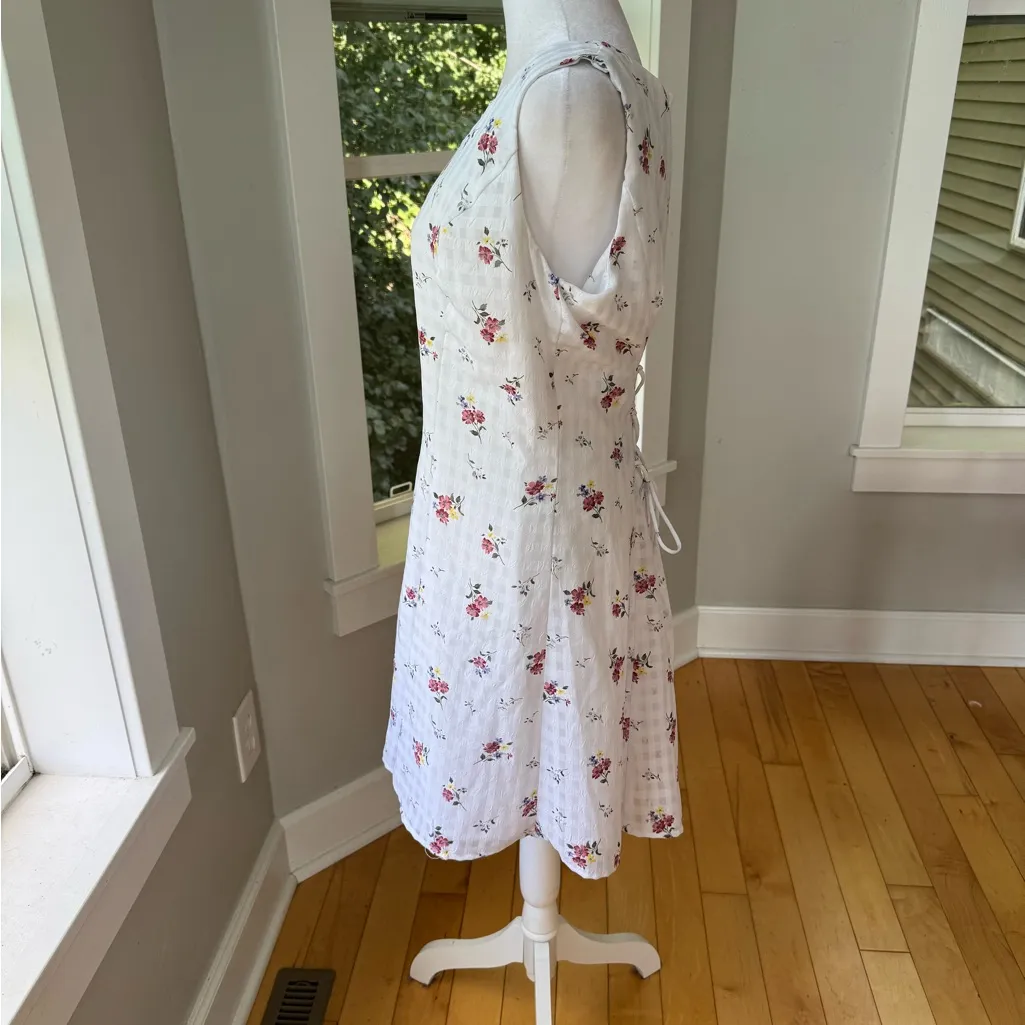 Vintage 90s Paris Sport Club White Floral Corset Tie Back Fit Flare Dress Large - Image 4