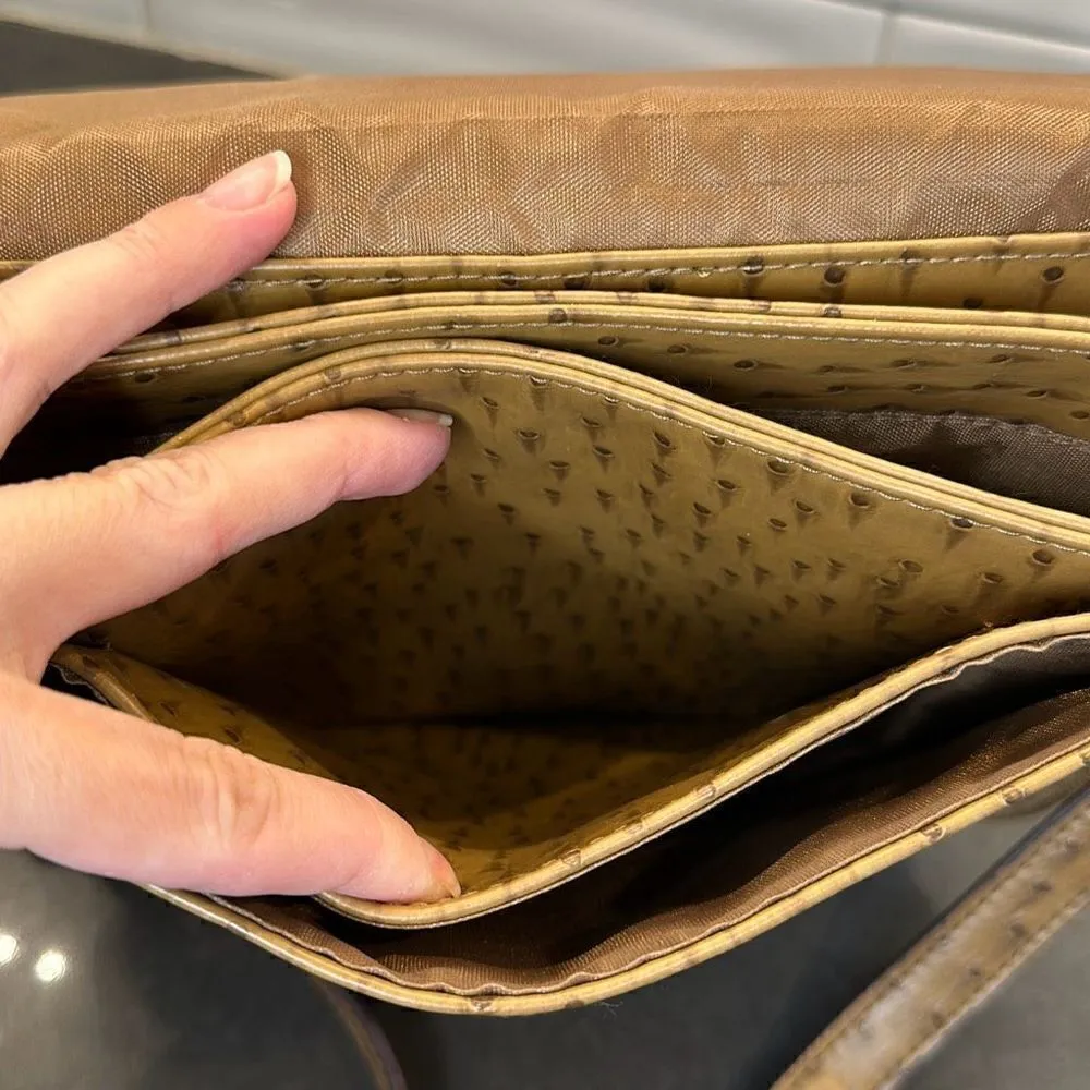 Bueno Tan Crossbody Bag-NWOT - Image 5