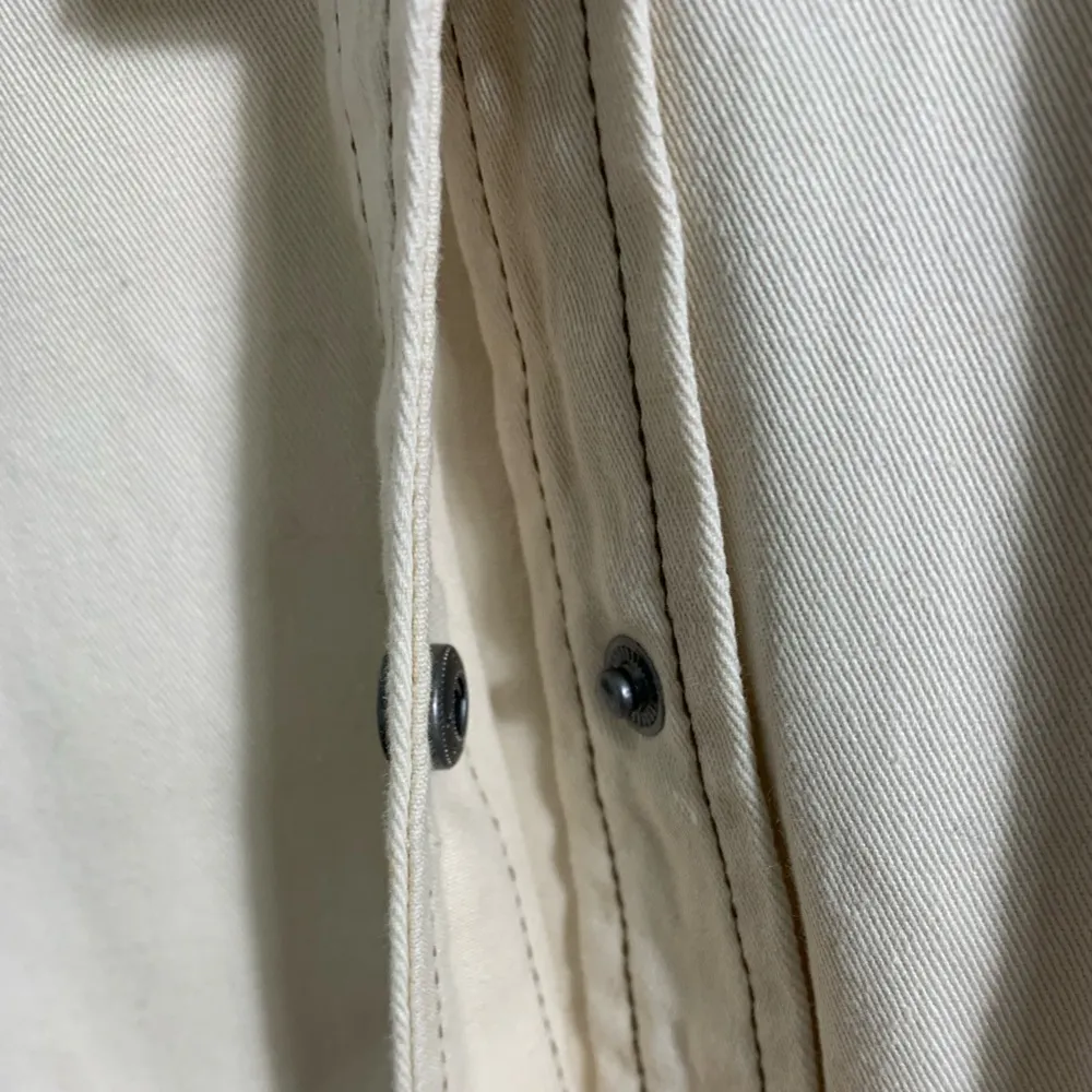 Magli Pascal,  Harriet short dress in ecru. Snap front, two pocket, mini dress L - Image 7