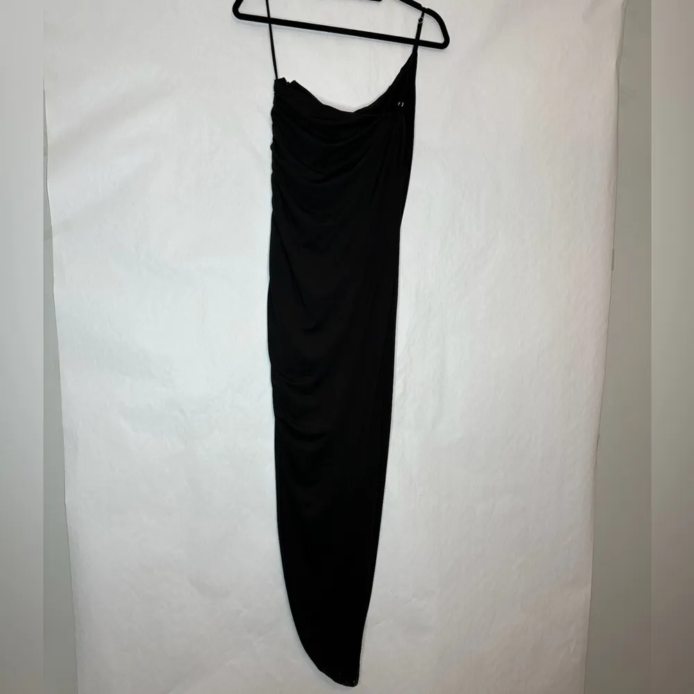 Princess Polly Black Ruched Asymmetrical Hem Midi Dress Size US 8 - Image 2