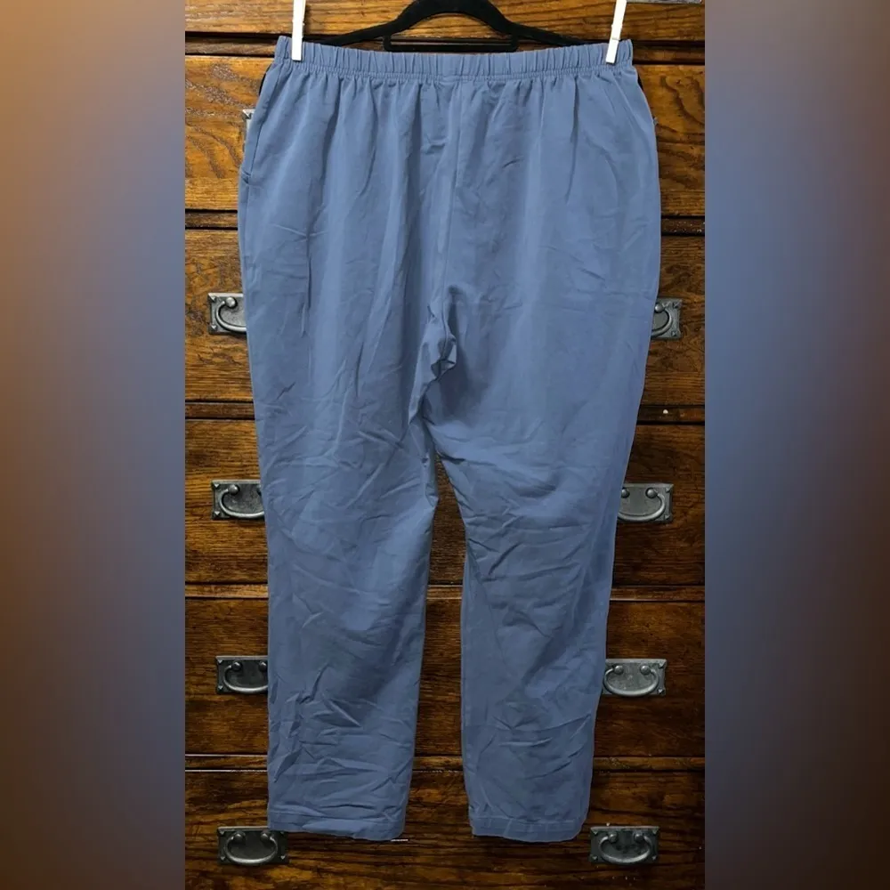 NWOT! LL Bean Women's Perfect Fit Pants, Original Tapered - Image 6