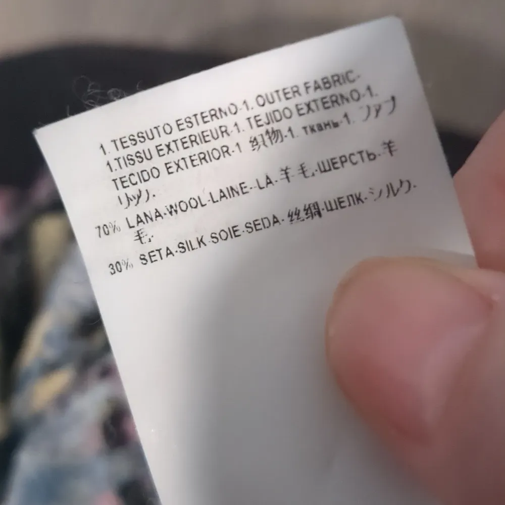 Versace vintage wool silk blend sweater size 50 - Image 6