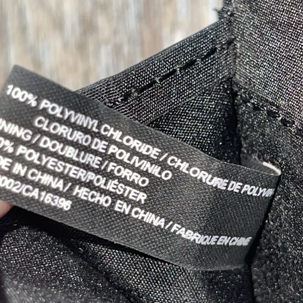 Liz & Co Wallet with Silver Ring Accent Black - Image 14