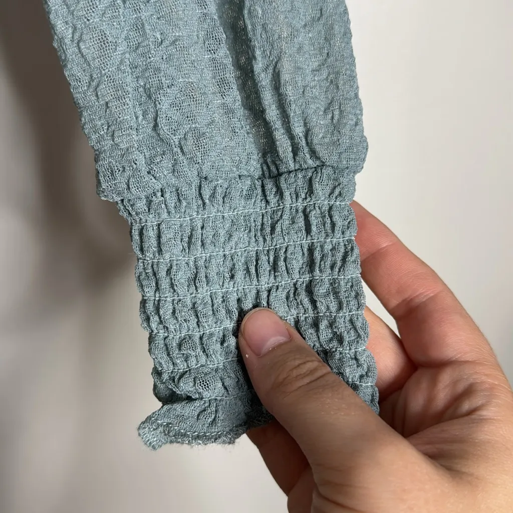 Iz Byer Victorian Textured Sheer Elastic Edges Mock Neck Ruffle Sage Blouse XS - Image 6