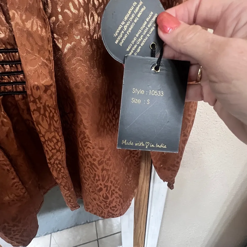 Japna Brown Animal Print Blouse - Image 4