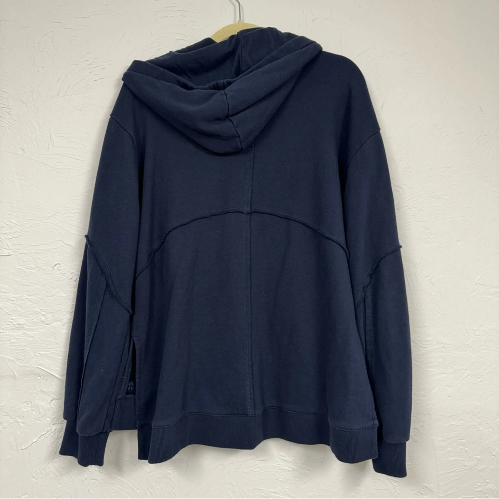 Sweaty Betty Navy Blue Oversized Hoodie Sweatshirt Women’s 8 Exposed Seams - Image 11