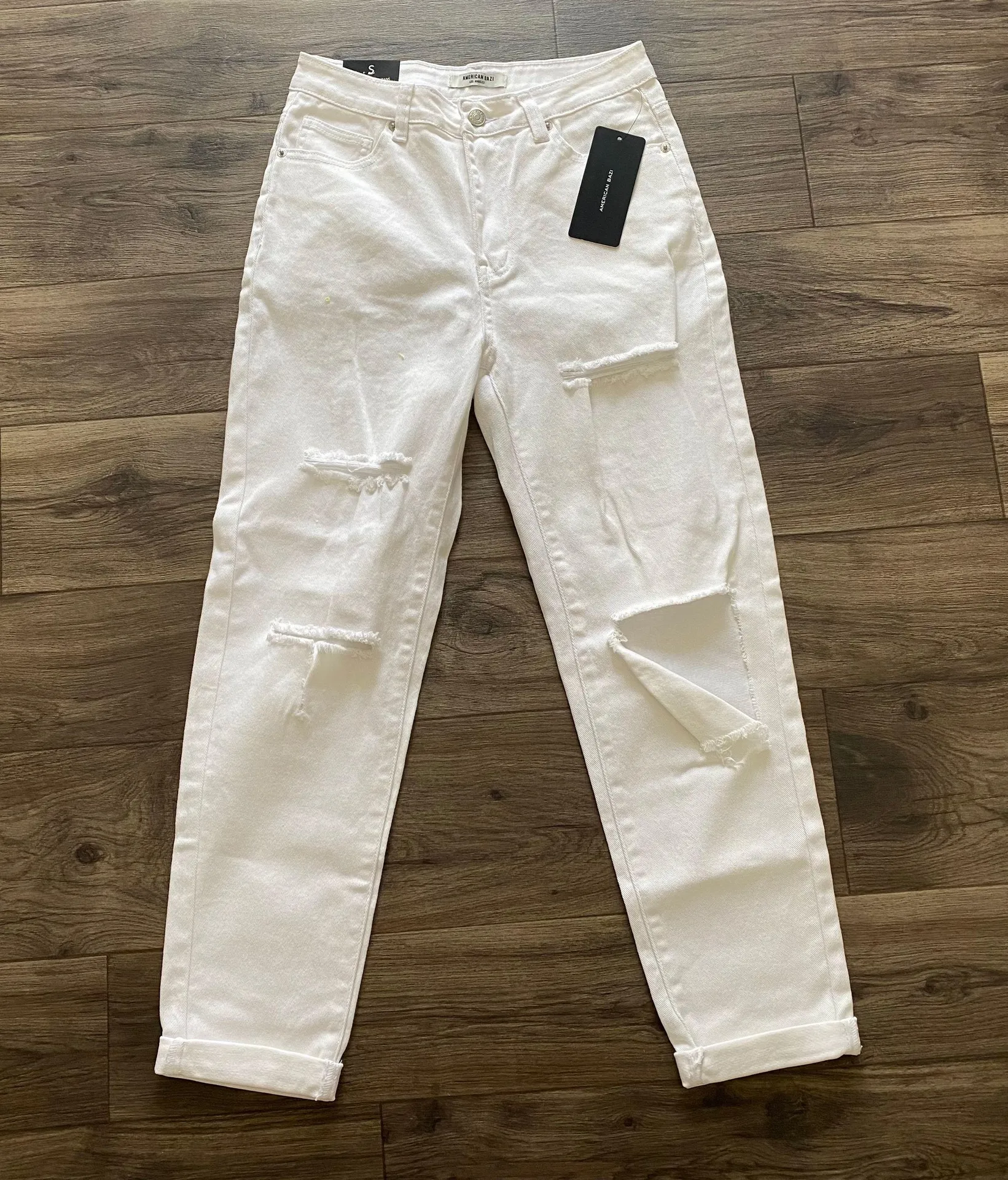 White Destroyed Knee Ripped Mom Jeans - Image 2