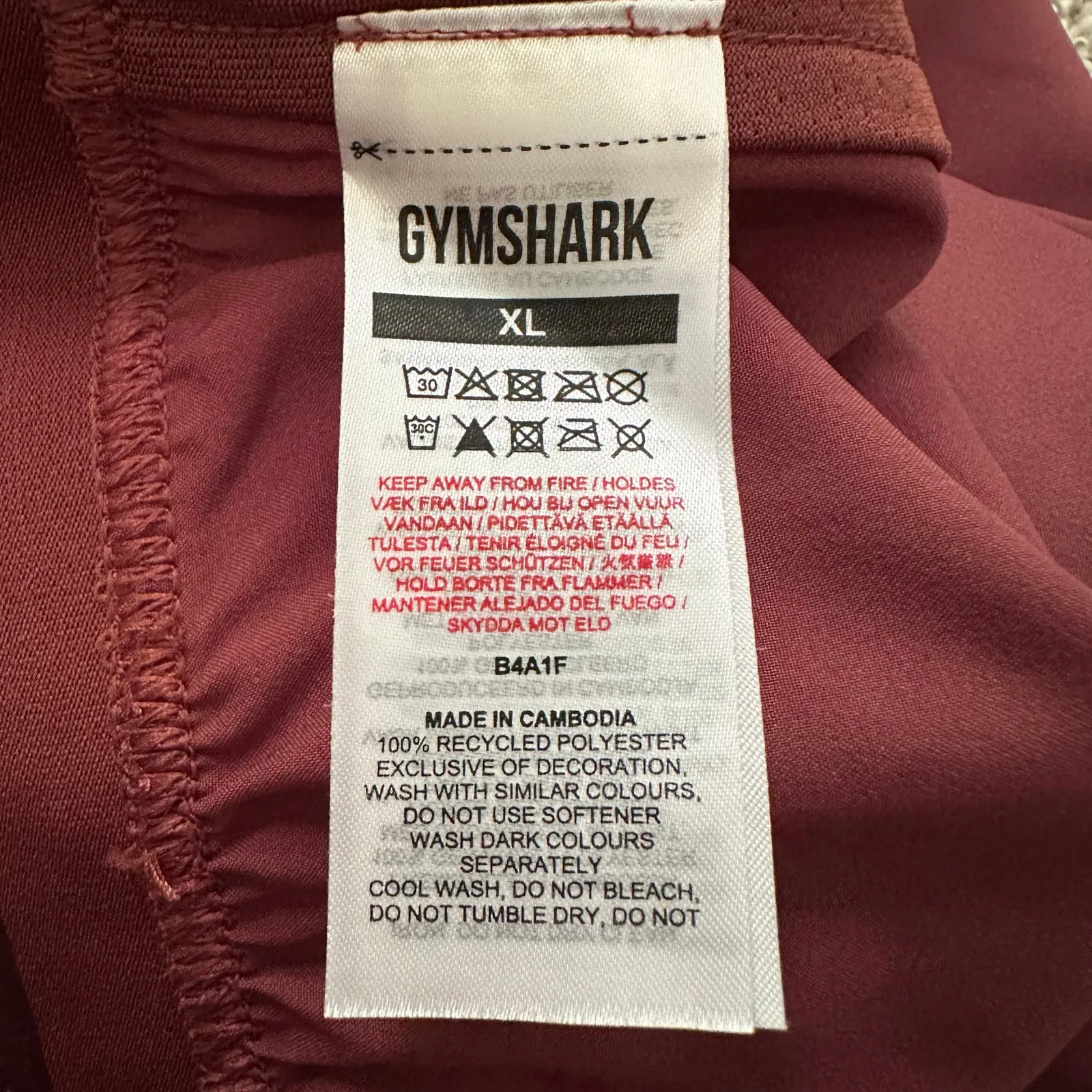 Gymshark maroon red athletic shorts size XL - Image 5