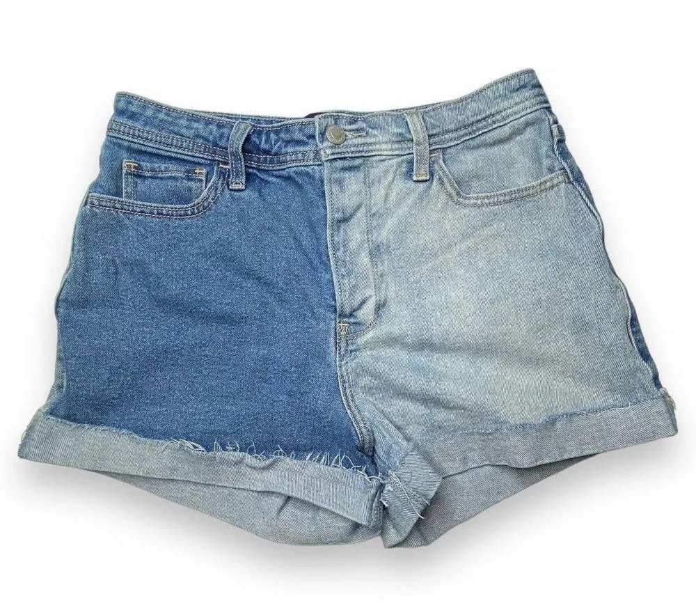 Hollister Ultra High-Rise Mom Block Denim Jean Shorts Size 7 - Image 2