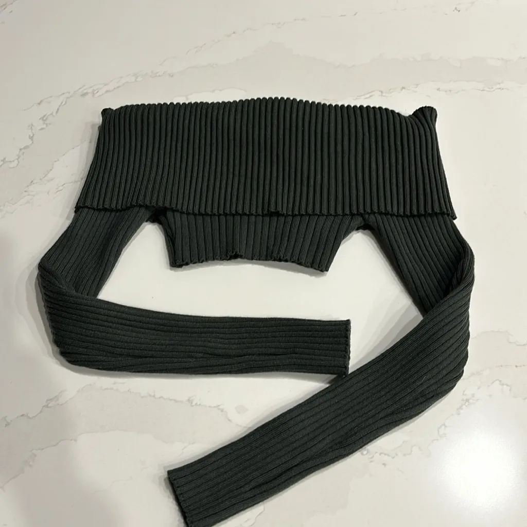 Edikted Astrea Foldover Crop Sweater Olive - Image 5