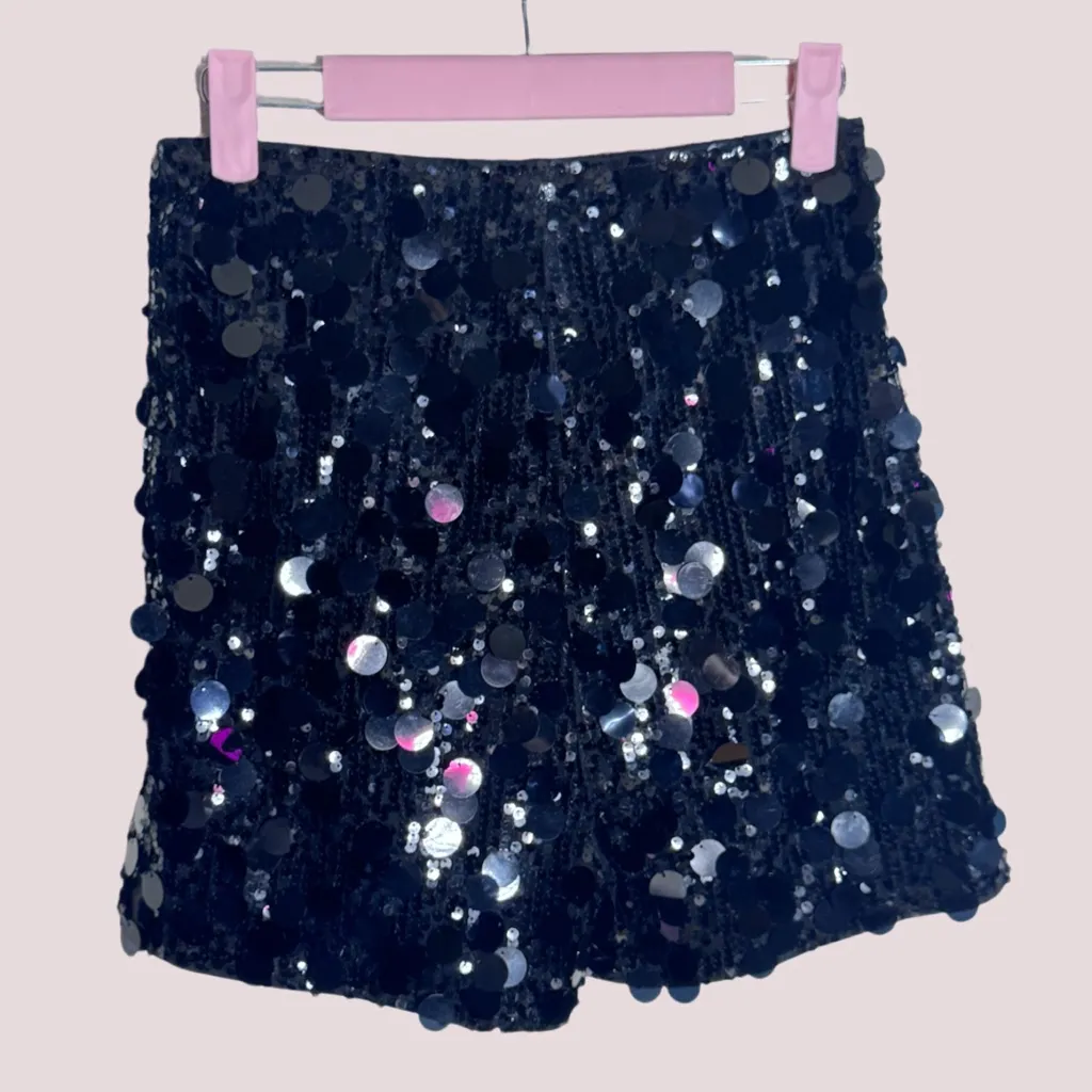 NWOT Sequin Black Women's Shorts - Image 4
