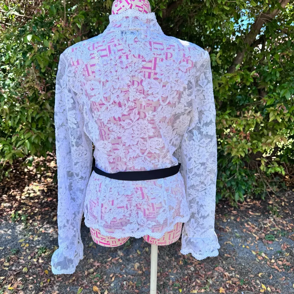 Vintage Chetta‎ B Lace Blazer Top Tie Waist  Coquette Cottagecore Ruffle Cuffs 8 - Image 4