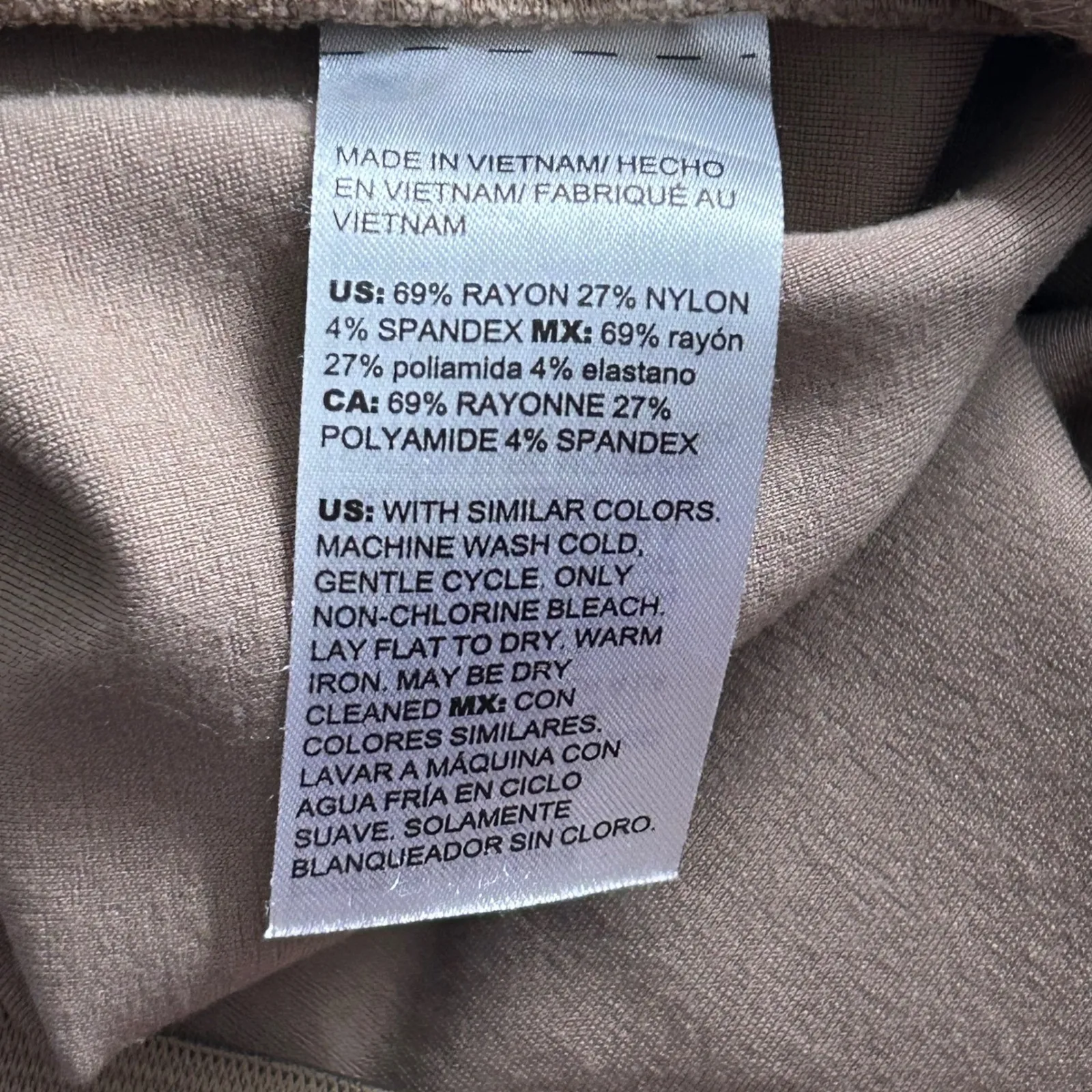 Chicos Pull On Pants Tan 16 Or 3 - Image 9