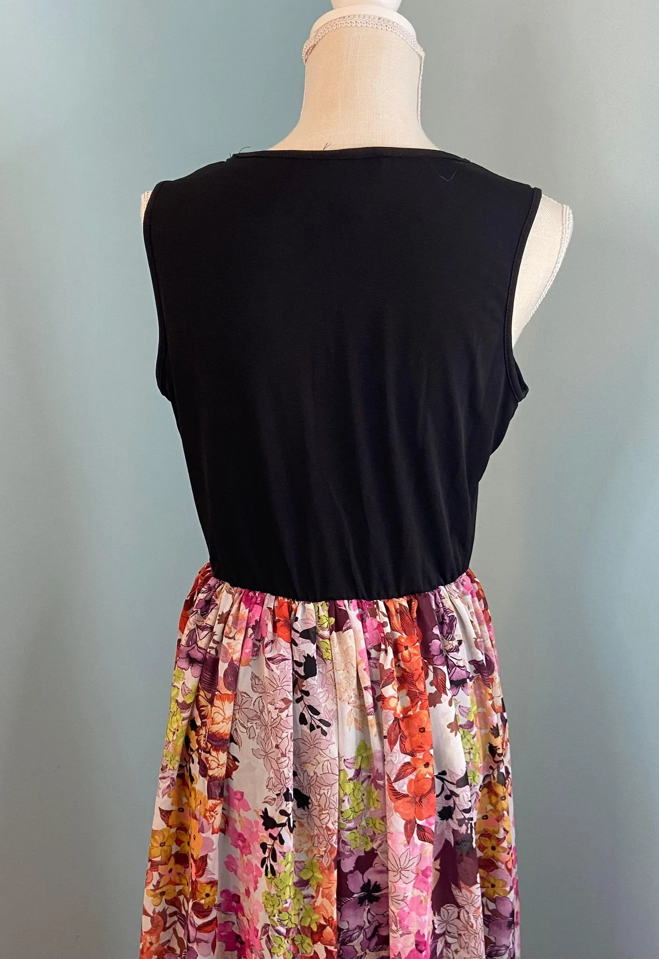 ECI Beige by  Floral maxi dress - Image 4