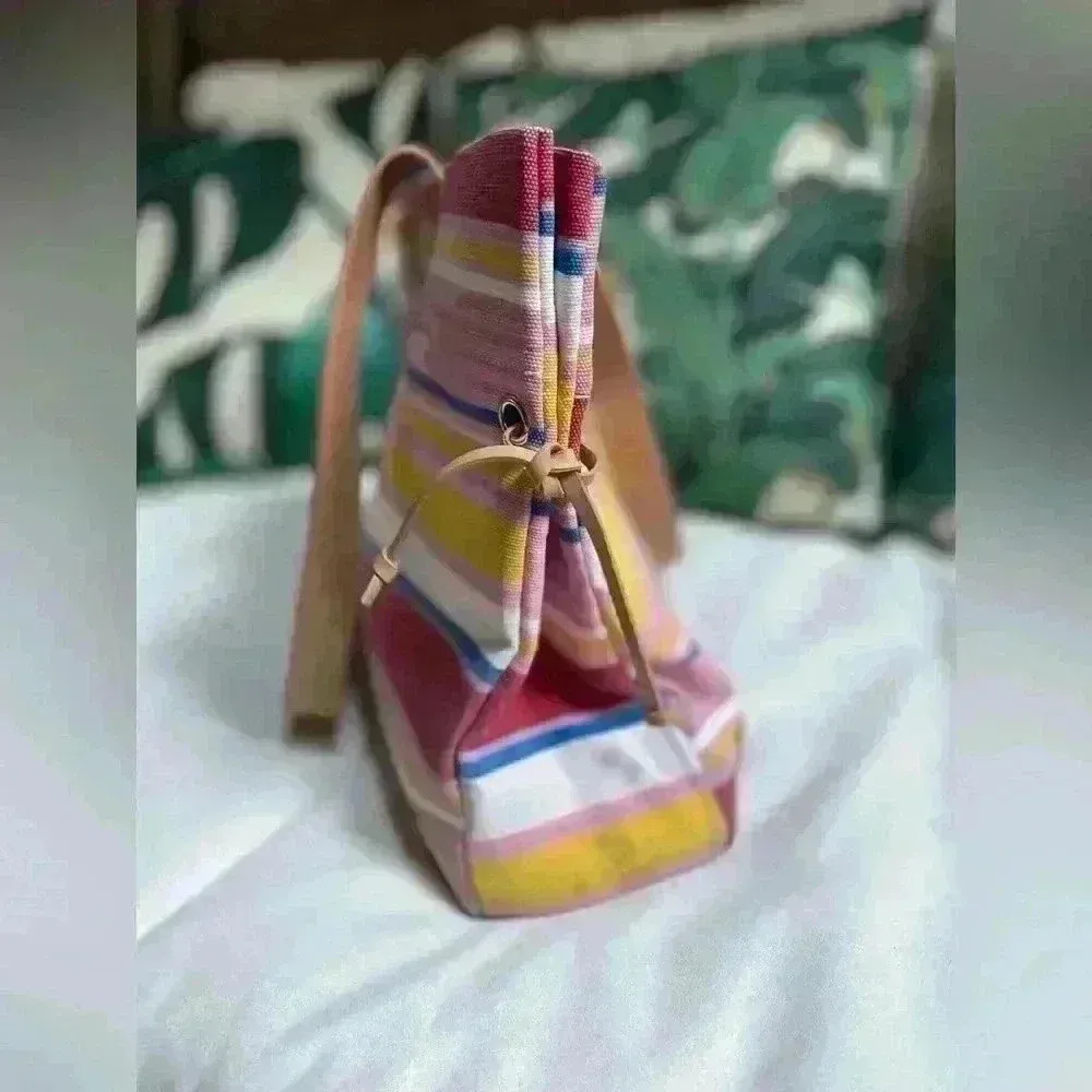 Women’s Multicolor Striped‎ Beach Bag Pink - Image 4
