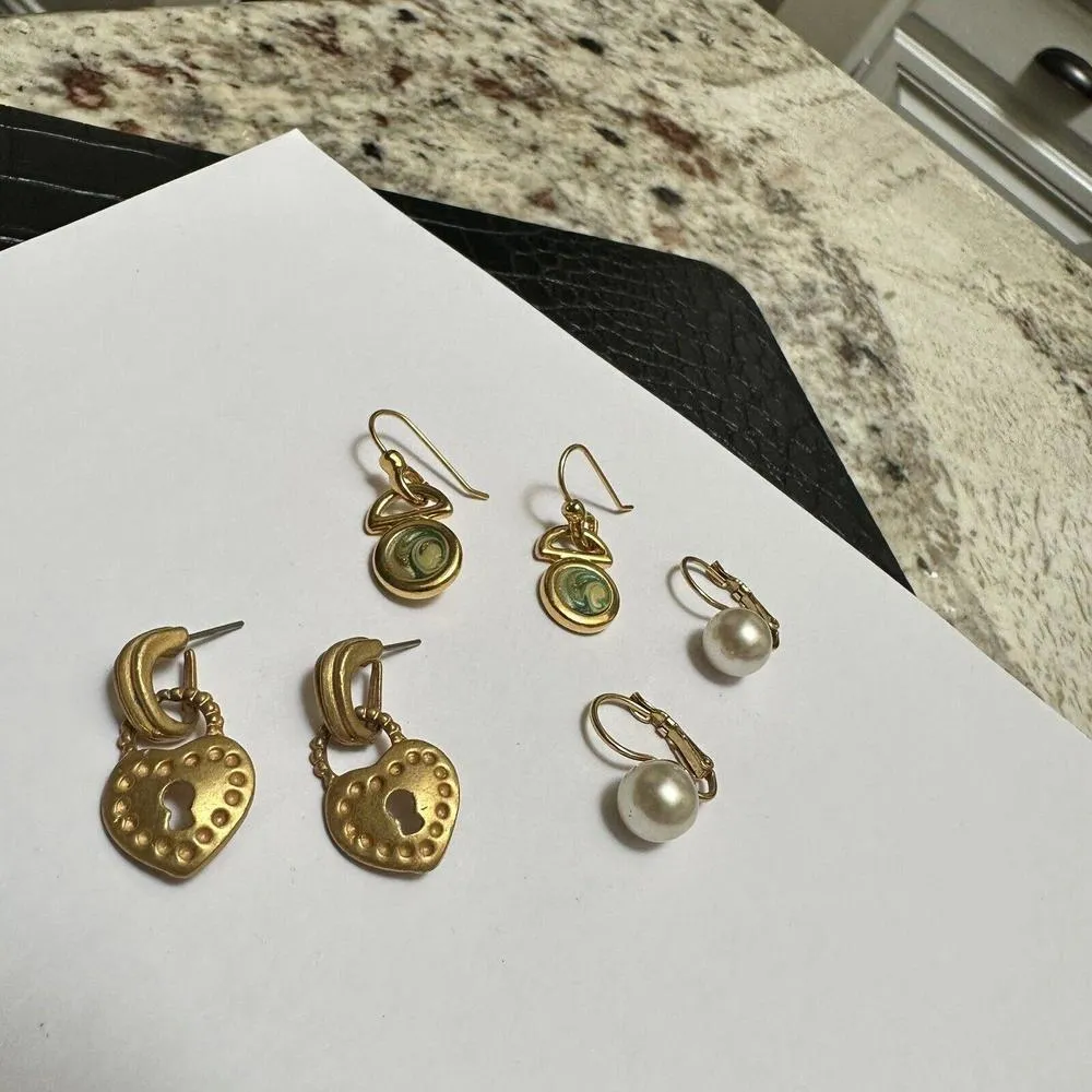 Lot Of 3 Gold Tone Pierced Earrings 2 Are Dangle Style - Image 2