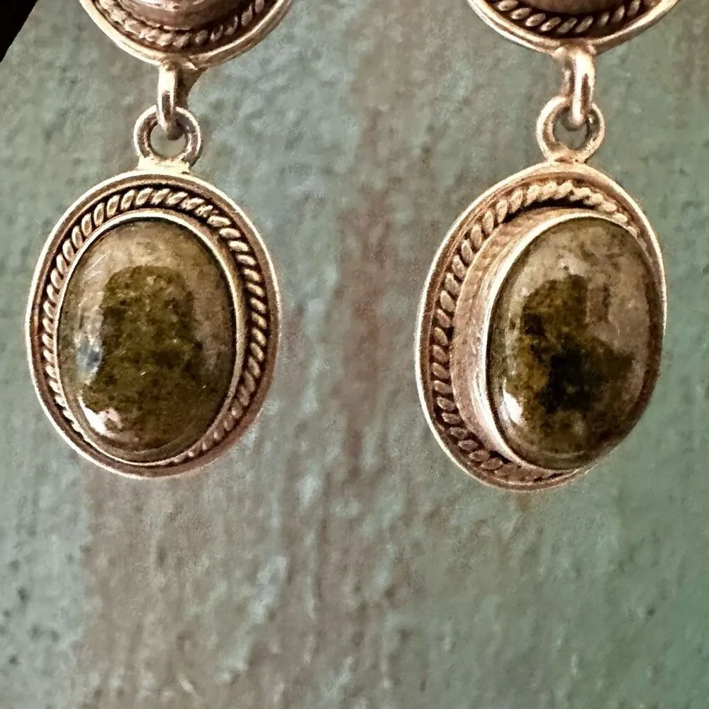 Sterling silver pearl and serpentine drop earrings - Image 3