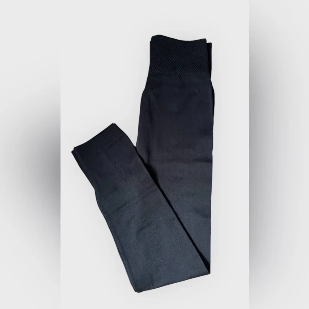 NWT Sarina Women’s Black Leggings With Tummy Control And Compression Waistband Size undefined - Image 3