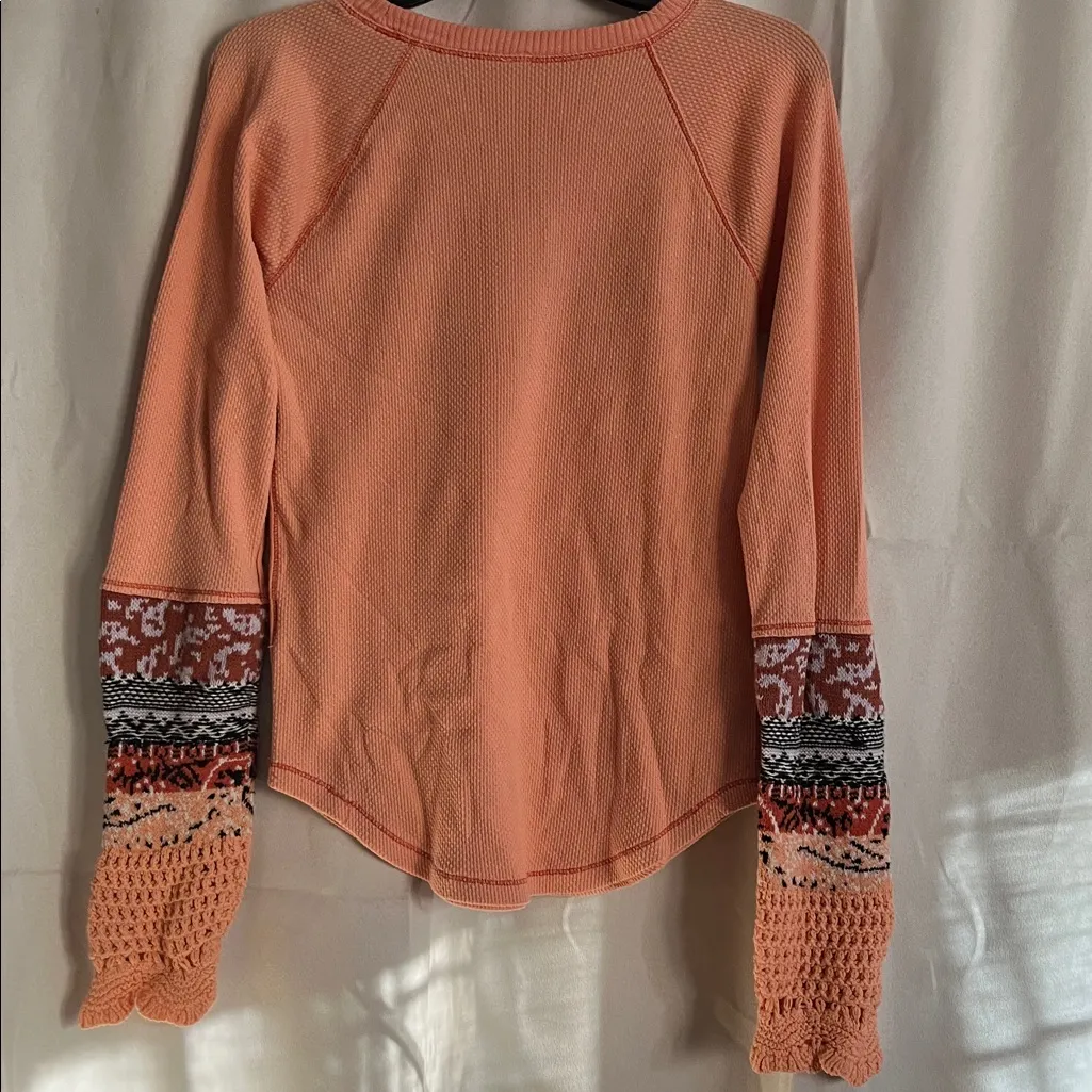 Free People in The Mix Cuff Thermal Top Desert Orange Peach Large - Image 3