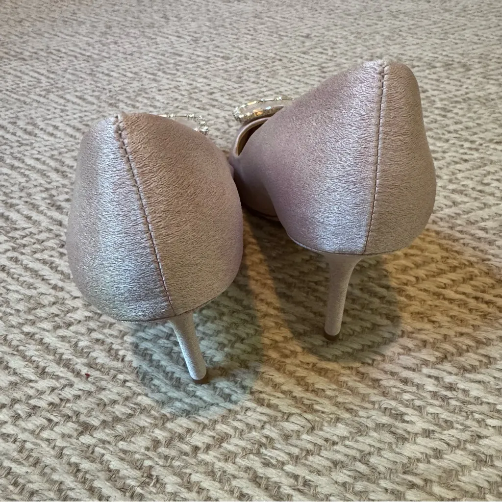 BADGLEY MISCHKA Cher Crystal Embellished Satin Aurora Pink Pumps | Size 8.5 - Image 5