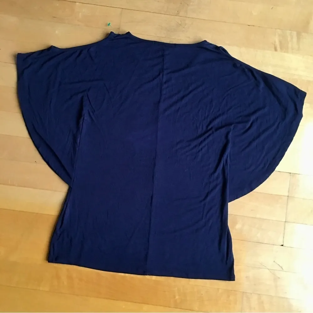 belldini Cold Shoulder Butterfly Sleeve Top, Gold Grommet, Navy Blue, Size S Blue - Image 3