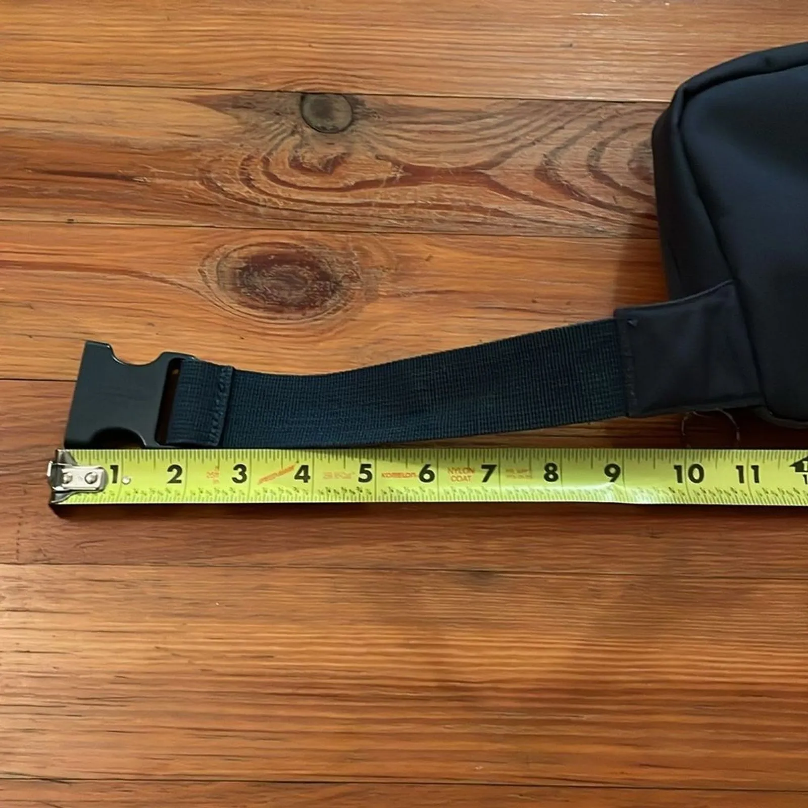 Herschel Supply Company Navy Blue Hip Pack Bag Unisex One Size Fanny Pack Travel - Image 6