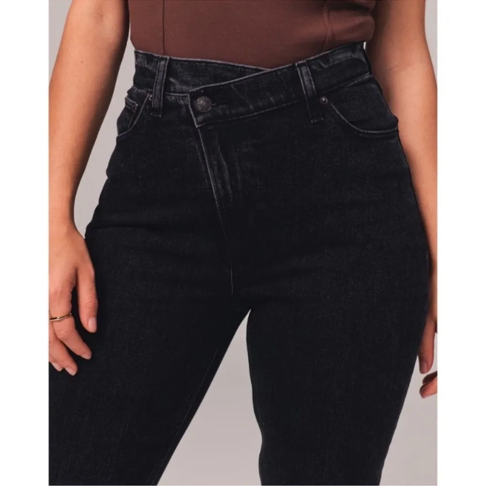 Abercrombie Fitch Curve Love 90’s Slim Straight Ultra High Rise Jeans 25/0 Short - Image 10