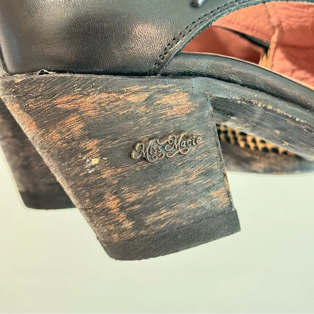 Miss Macie Wing & A Prayer Booties Size 7.5 Black - Image 5