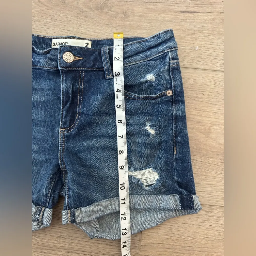 Garage  Blue Jean Shorts Distressed Mid-Rise 💙 - Image 3