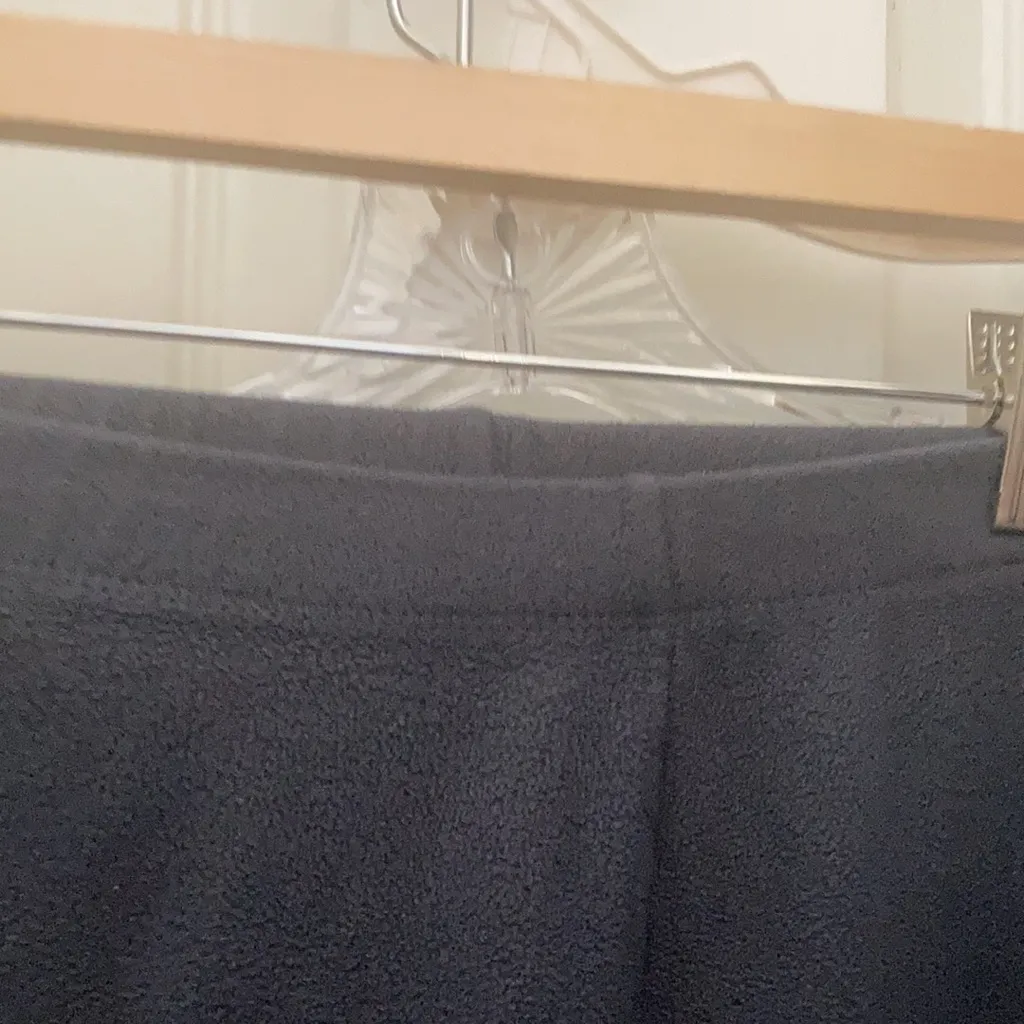 Cuddl Duds FINAL MARKDOWN  slacks 2x - Image 3