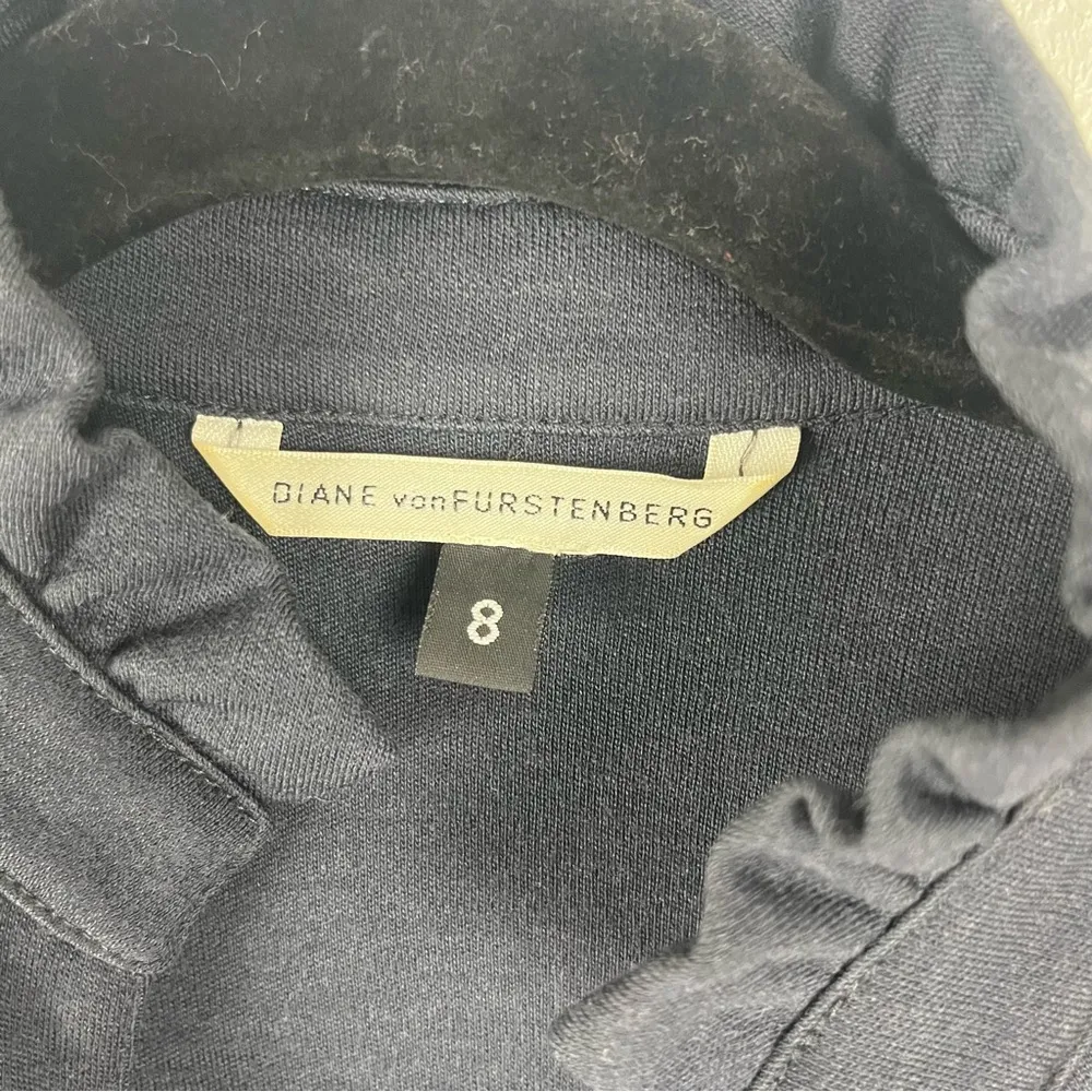 DIANE vonFURSTENBERG Volante 100% Wool Long Sleeves Wrap Dress, Size 8 - Image 3