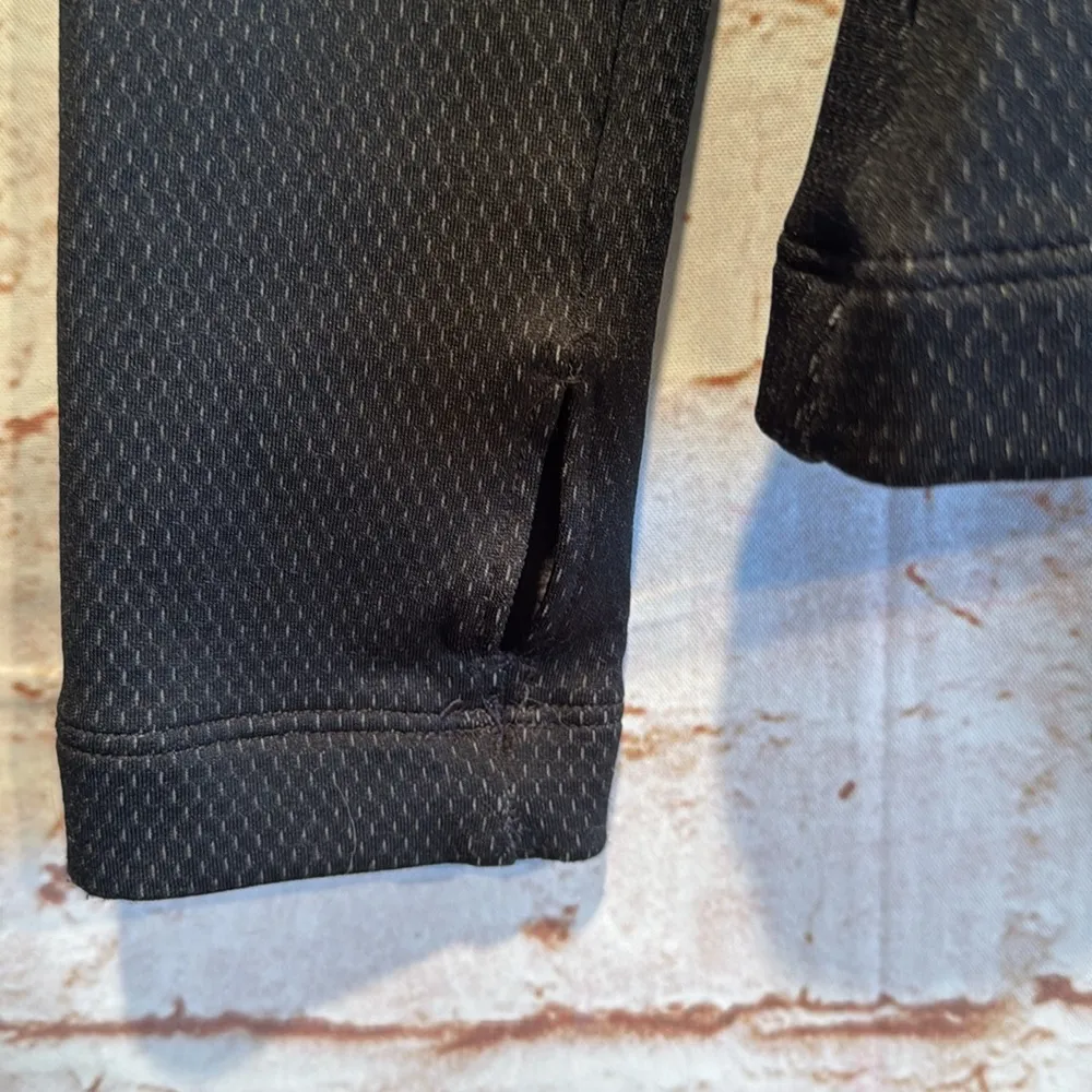 Under Armour Sweatshirt Womens XS Black Pullover Fitted Cold Gear Henley Zip - Image 4