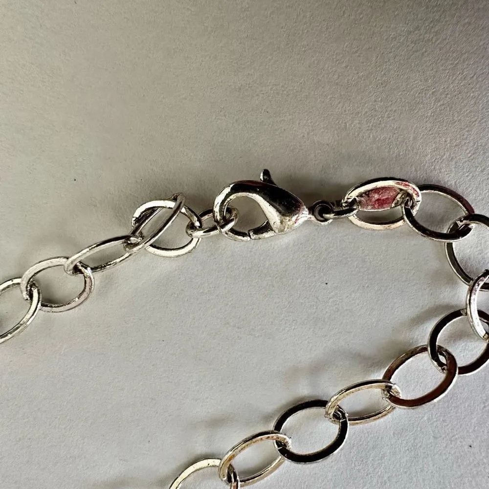 Vintage Avon mint green pendant necklace - Image 5